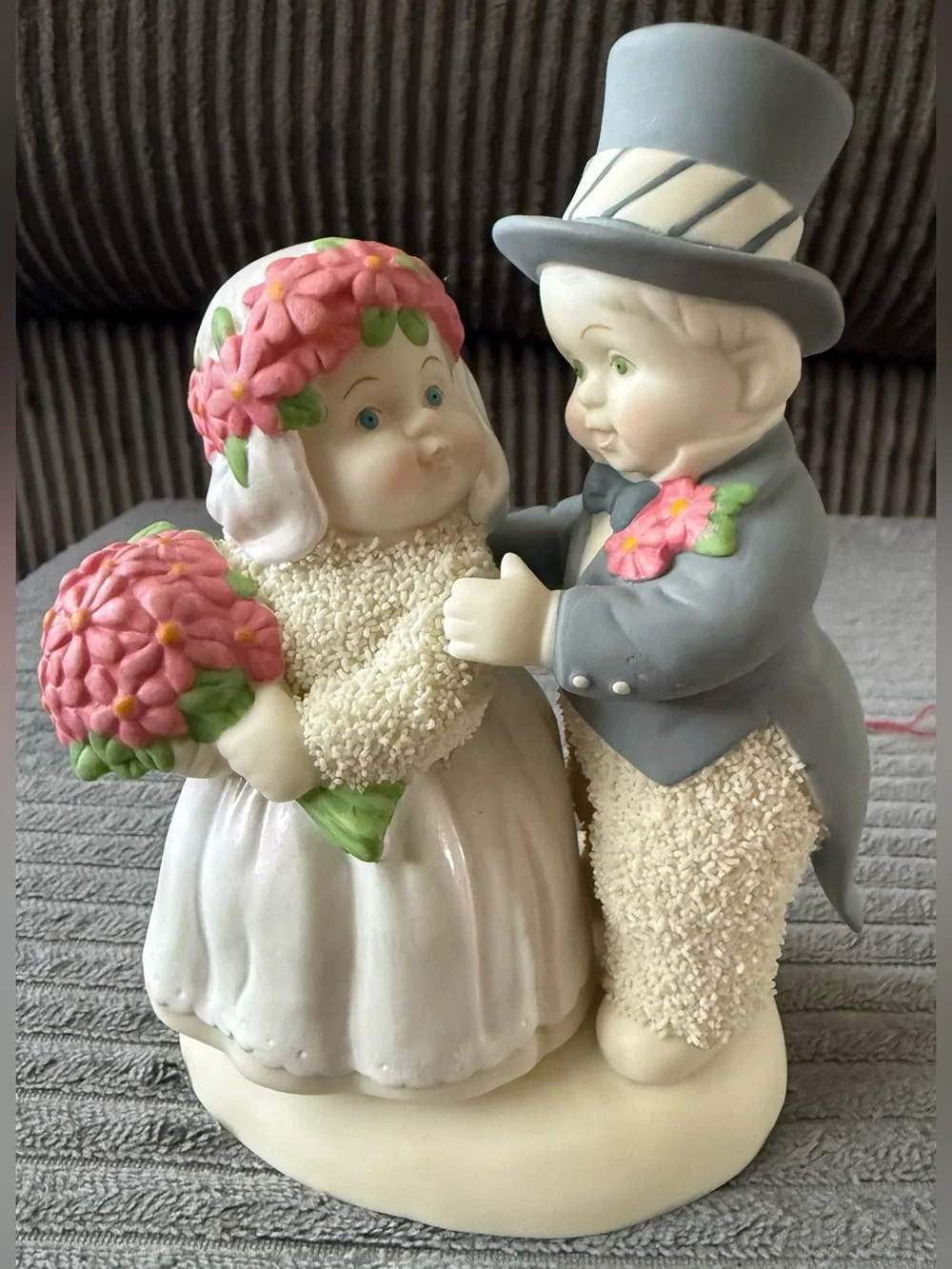 VTG Department 56 Snowbabies I love your Bride and Groom Cake Topper Figurine